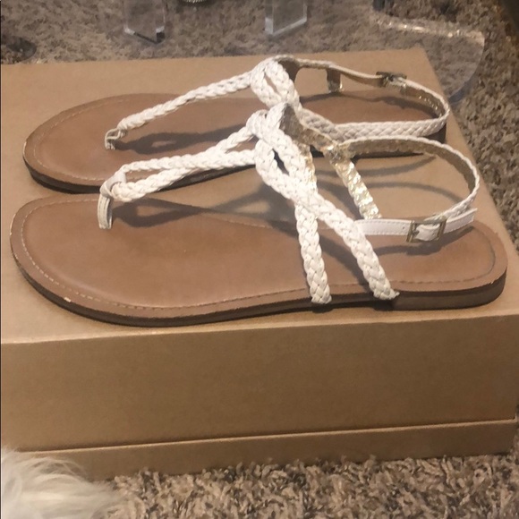 Merona white braided thong sandals size 10 - Picture 5 of 8